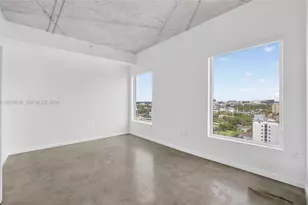 10 SW South River Dr, Miami, FL 33130 - Photo 10