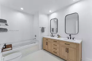 950 Brickell Bay Dr, Miami, FL 33131 - Photo 18