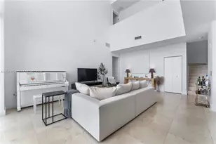 950 Brickell Bay Dr, Miami, FL 33131 - Photo 8