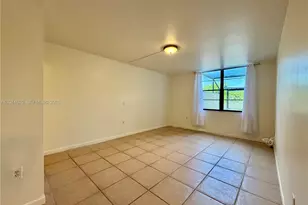 10875 SW 112th Ave, Miami, FL 33176 - Photo 6