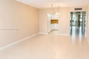 900 St Charles Pl, Pembroke Pines, FL 33026 - Photo 12