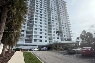 500 Bayview Dr, Sunny Isles Beach, FL 33160 - Photo 1