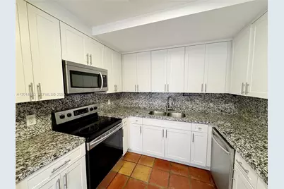 2918 Bird Ave #7, Miami, FL 33133 - Photo 8