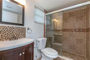 717 Gardens Dr, Pompano Beach, FL 33069 - Photo 18