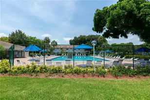 717 Gardens Dr, Pompano Beach, FL 33069 - Photo 32