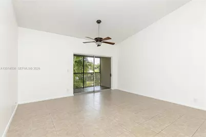 717 Gardens Dr #201, Pompano Beach, FL 33069 - Photo 2