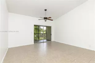 717 Gardens Dr, Pompano Beach, FL 33069 - Photo 2