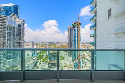 900 Biscayne Blvd #4202, Miami, FL 33132 - Photo 36