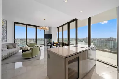 18975 Collins Ave #3205, Sunny Isles Beach, FL 33160 - Photo 10
