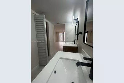 290 174 St #1519, Sunny Isles Beach, FL 33160 - Photo 26