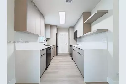 4021 NW 3rd Ter, Deerfield Beach, FL 33064 - Photo 12