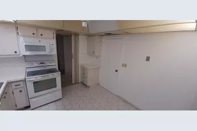 251 174th St #1711, Sunny Isles Beach, FL 33160 - Photo 18
