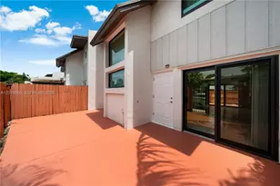 6929 SW 110th Ave, Miami, FL 33173 - Photo 2