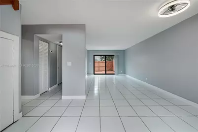 6929 SW 110th Ave, Miami, FL 33173 - Photo 6