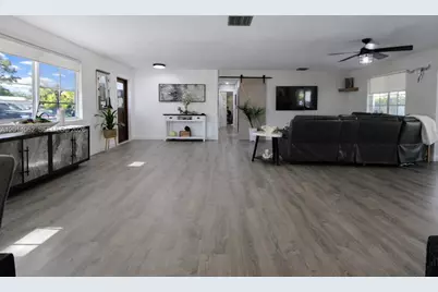 27420 SW 165th Ave, Homestead, FL 33031 - Photo 6