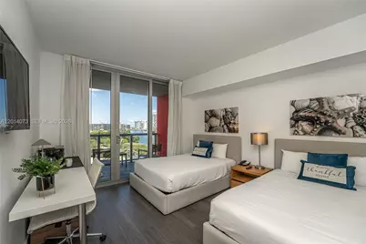 2602 E Hallandale Beach Blvd #R806, Hallandale Beach, FL 33009 - Photo 36