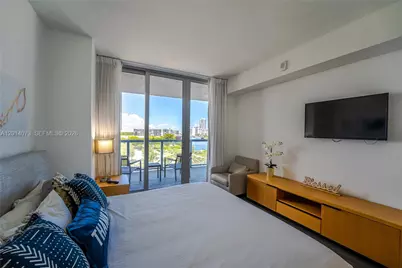 2602 E Hallandale Beach Blvd #R806, Hallandale Beach, FL 33009 - Photo 26