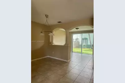2913 SE 15th Rd #64, Homestead, FL 33035 - Photo 4