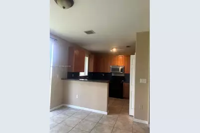 2913 SE 15th Rd #64, Homestead, FL 33035 - Photo 2
