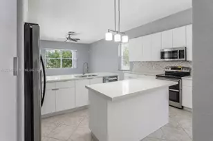 1101 NW 180th Ave, Pembroke Pines, FL 33029 - Photo 1