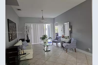 1101 NW 180th Ave, Pembroke Pines, FL 33029 - Photo 2