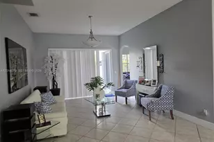 1101 NW 180th Ave, Pembroke Pines, FL 33029 - Photo 2