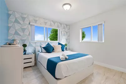 2125 N 14th Ct, Hollywood, FL 33020 - Photo 10