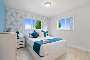 2125 N 14th Ct, Hollywood, FL 33020 - Photo 10