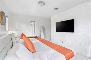 2125 N 14th Ct, Hollywood, FL 33020 - Photo 6