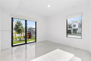 14584 SW 261 St Ter, Homestead, FL 33032 - Photo 8