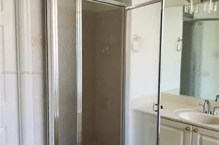 2051 NW 125th Terrace, Pembroke Pines, FL 33028 - Photo 14