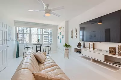 2501 S Ocean Dr #1103, Hollywood, FL 33019 - Photo 2