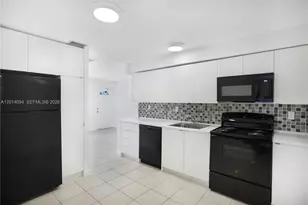 1522 SW 30th St, Fort Lauderdale, FL 33315 - Photo 4