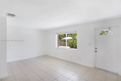1522 SW 30th St #1, Fort Lauderdale, FL 33315 - Photo 6
