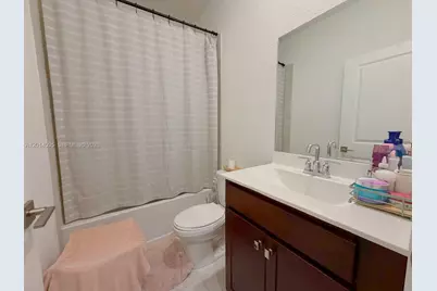 1921 SE 8th Pl, Homestead, FL 33034 - Photo 10