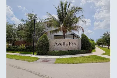 1921 SE 8th Pl, Homestead, FL 33034 - Photo 20