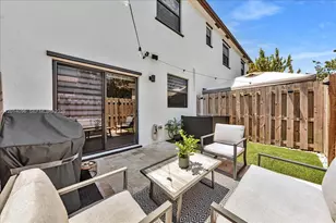 21059 NE 8th Ave, Miami, FL 33179 - Photo 28