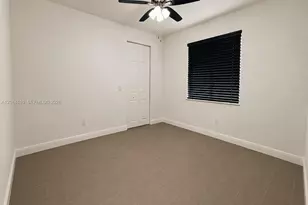 3424 Belmont Terrace, Davie, FL 33328 - Photo 32