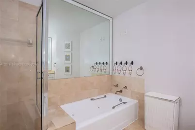 888 Brickell Key Dr #211, Miami, FL 33131 - Photo 16