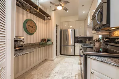 888 Brickell Key Dr #211, Miami, FL 33131 - Photo 8