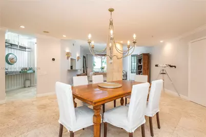 888 Brickell Key Dr #211, Miami, FL 33131 - Photo 6