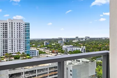 239 SW 9th St #1502, Miami, FL 33130 - Photo 2
