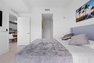239 SW 9th St, Miami, FL 33130 - Photo 10