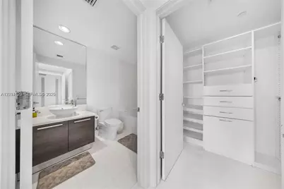 2950 NE 188th St #547, Aventura, FL 33180 - Photo 24