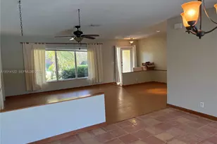 941 NW 7th St, Boca Raton, FL 33486 - Photo 4