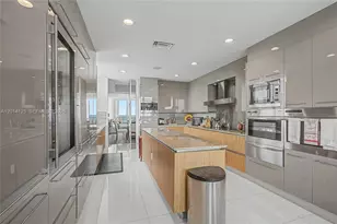 2627 S Bayshore Dr, Miami, FL 33133 - Photo 10