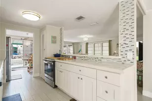 205 Humpty Dumpty Dr, Key Largo, FL 33037 - Photo 6