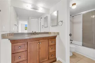8002 SW 149th Ave, Miami, FL 33193 - Photo 26