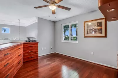 1080 NW 192nd Ave, Pembroke Pines, FL 33029 - Photo 30