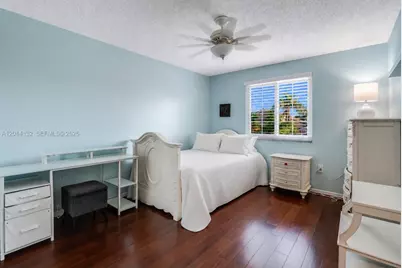 1080 NW 192nd Ave, Pembroke Pines, FL 33029 - Photo 26